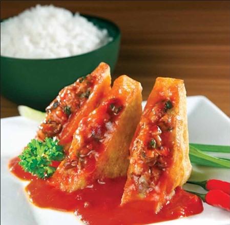 Ăn đậu phụ nhồi thịt sốt cà chua nhiều có tốt không?