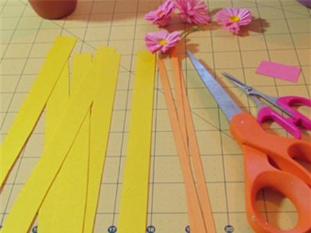Cách làm chậu hoa bằng giấy đẹp không làm tiếc ngẩn ngơ