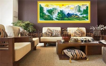 Phong thủy: Chọn hướng treo tranh núi non hùng vĩ