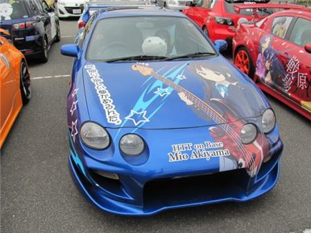 Lạ mắt với dàn xe ô tô phong cách Manga - Anime