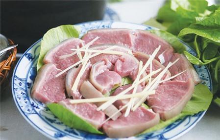 Những người không nên ăn thịt dê đầu năm