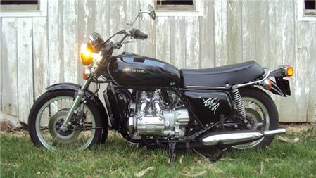 Honda Goldwing độ cực “cool” theo phong cách Bagger