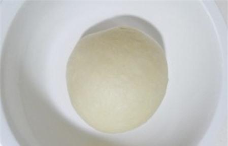 Cách làm pizza xúc xích đơn giản