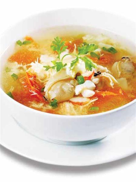 Canh trứng gà nấu hải sản ngon miệng