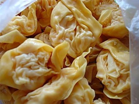 Làm sao để hoành thánh không bị bung?