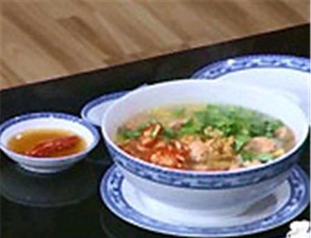 Canh chua thơm nấu tép