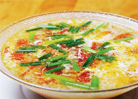 7 món canh ngon cho bé tập ăn cơm