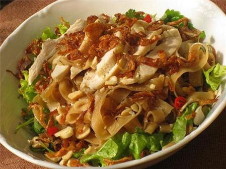 Ngon miệng với bánh đa xào thịt
