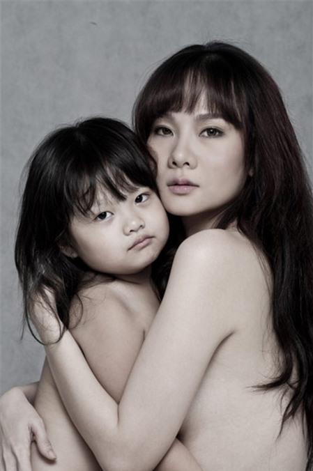 Dương Yến Ngọc nude chống ung thư vú