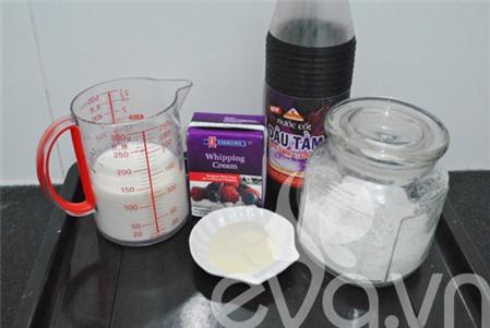 Panna cotta dâu tằm ngon tuyệt hảo