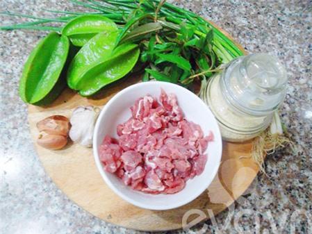 Ngon cơm với thịt bò xào khế
