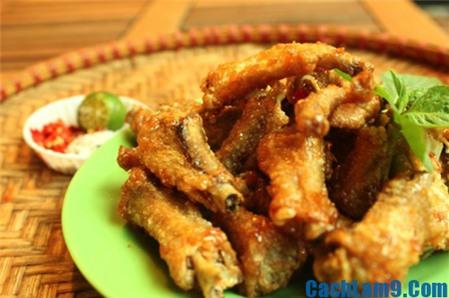 Cách làm chân gà rang muối thơm ngon đơn giản