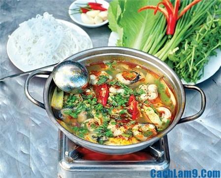 Hướng dẫn cách nấu lẩu cá chình tuyệt ngon và đậm đà
