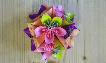 Cách làm quả cầu hoa bằng giấy Origami tuyệt đẹp